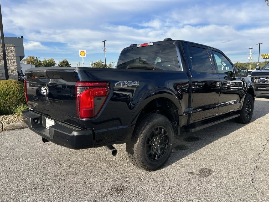 New 2026 Antimatter Blue Metallic Ford XLT image 4