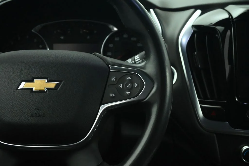 Used 2019 Gray Chevrolet 3LT image 43