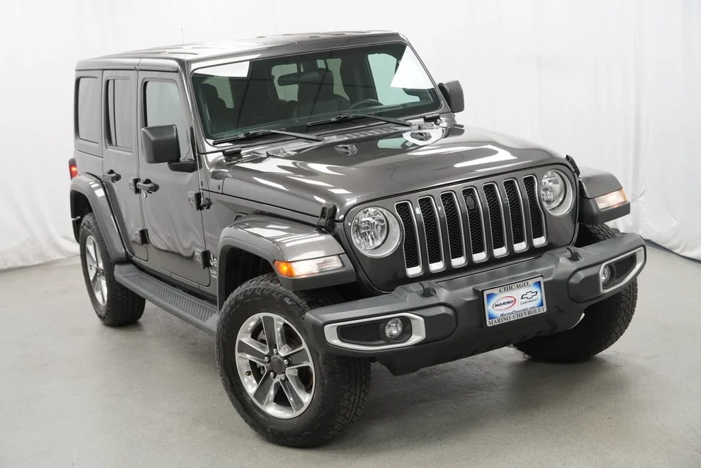 Used 2020 Gray Jeep Sahara 4x4 image 37