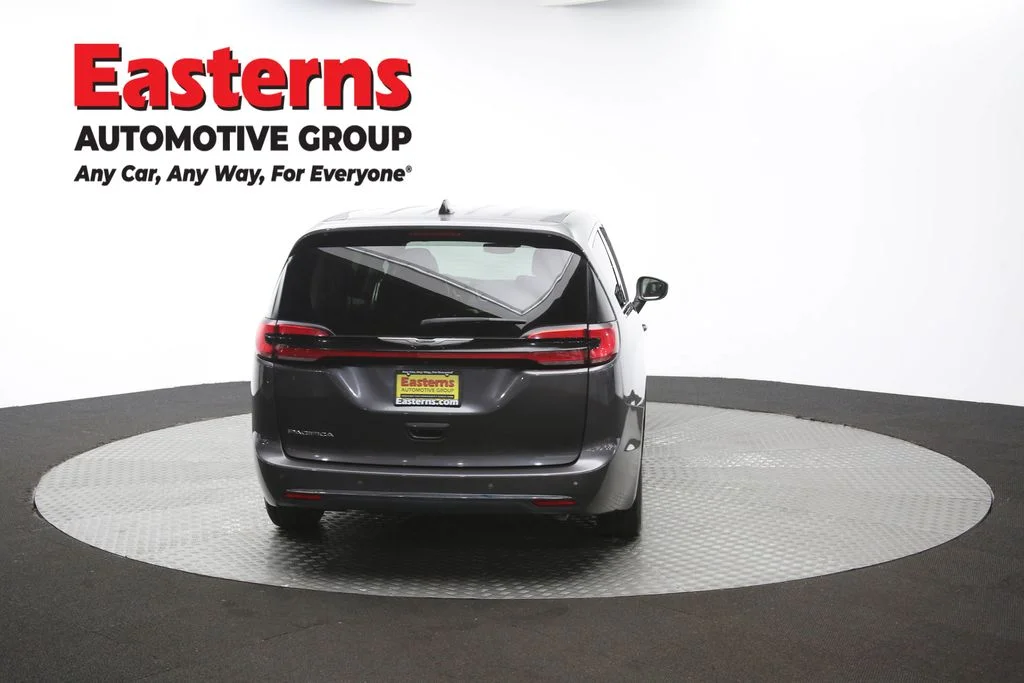 Used 2023 Gray Chrysler Touring L image 39