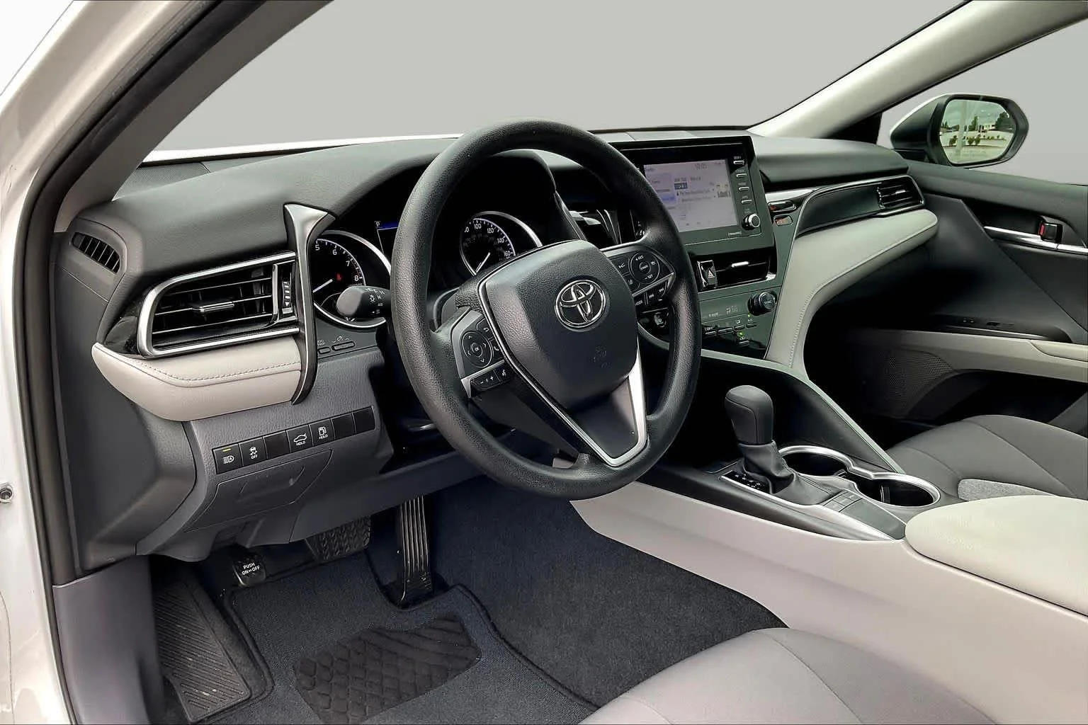 Used 2024 Ice Cap Toyota LE image 17