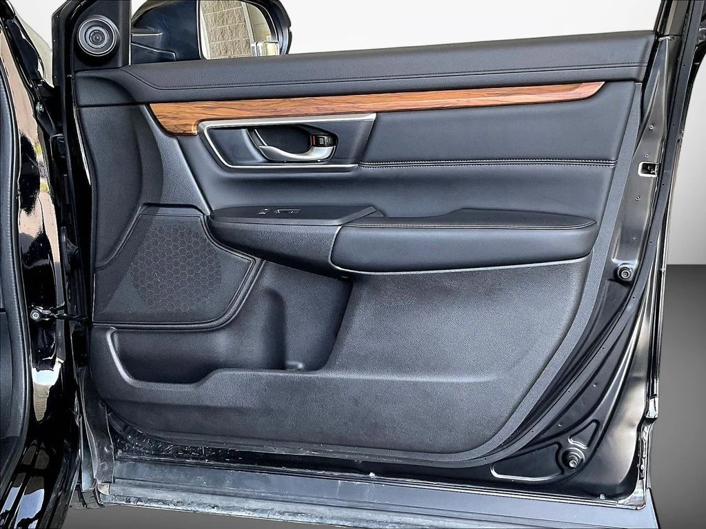 2021 Honda CR-V Touring - Photo 33