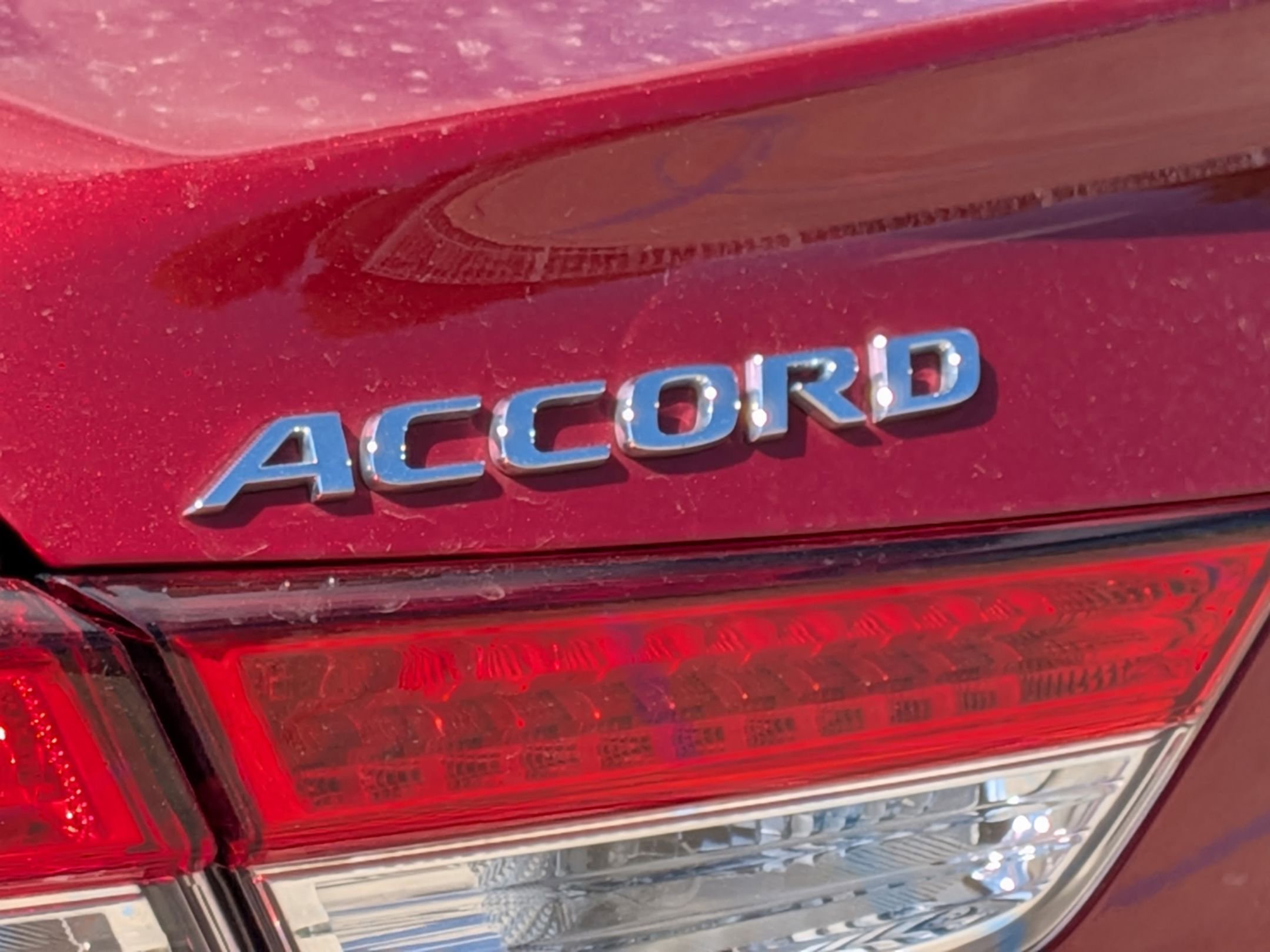 2022 Honda Accord EX-L - Photo 25
