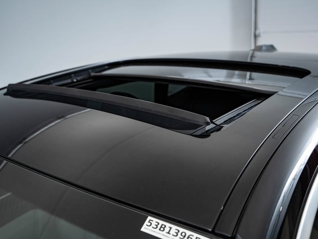 Used 2023 Jet Black BMW eDrive35 image 14