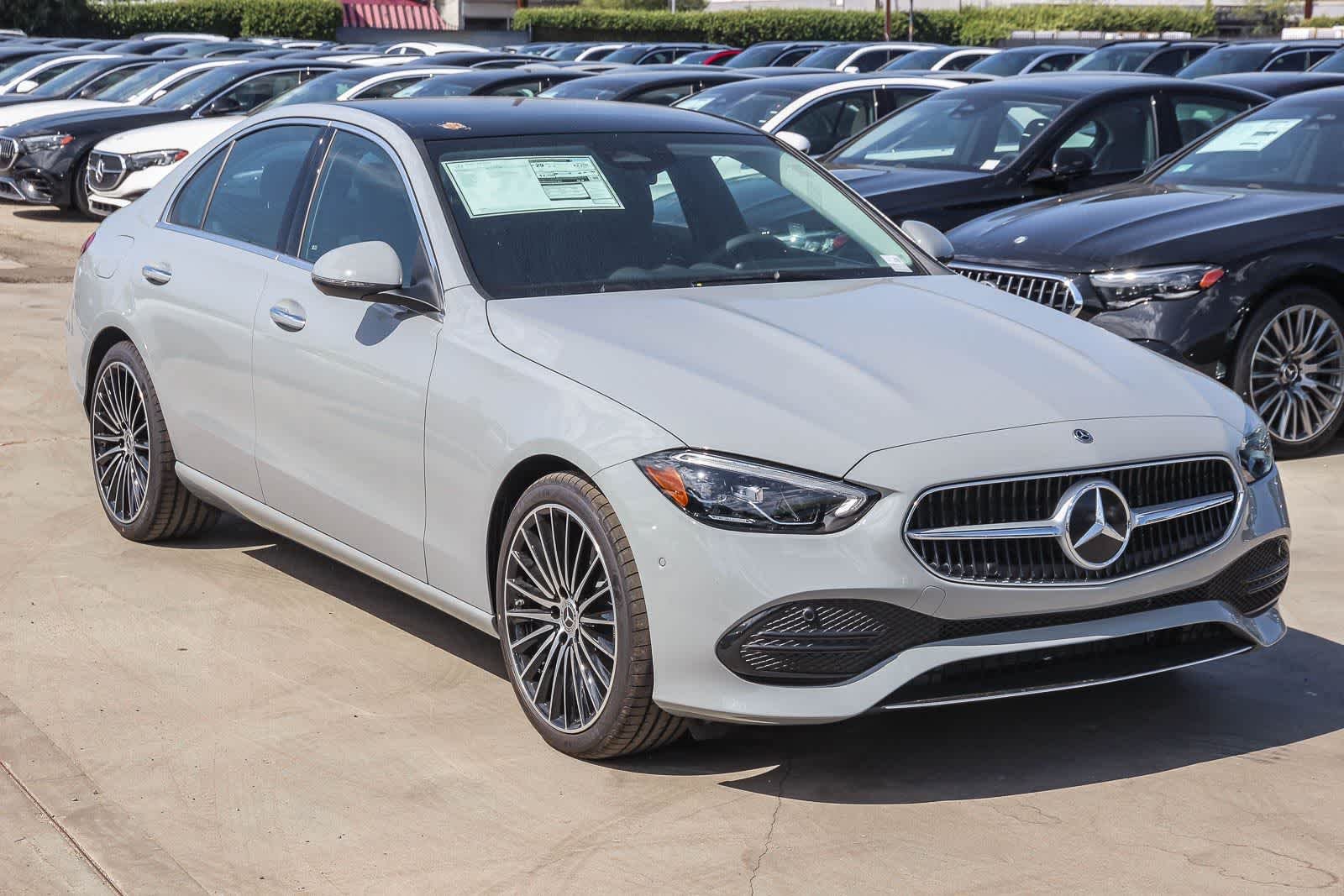New 2026 MANUFAKTUR Alpine Grey Mercedes-Benz C 300 image 3