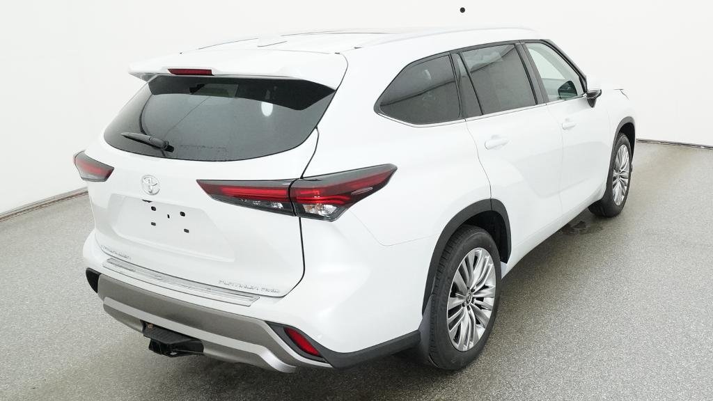 New 2026 Wind Chill Pearl Toyota Platinum image 22