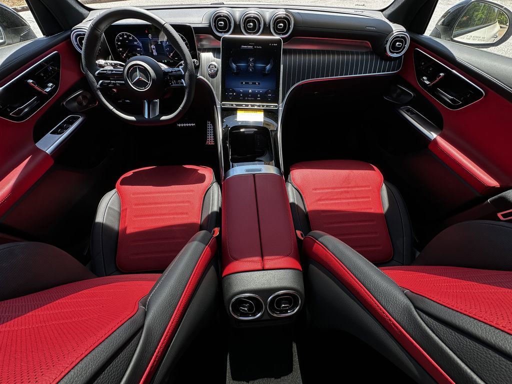 New 2026 Polar White Mercedes-Benz GLC 300 image 27