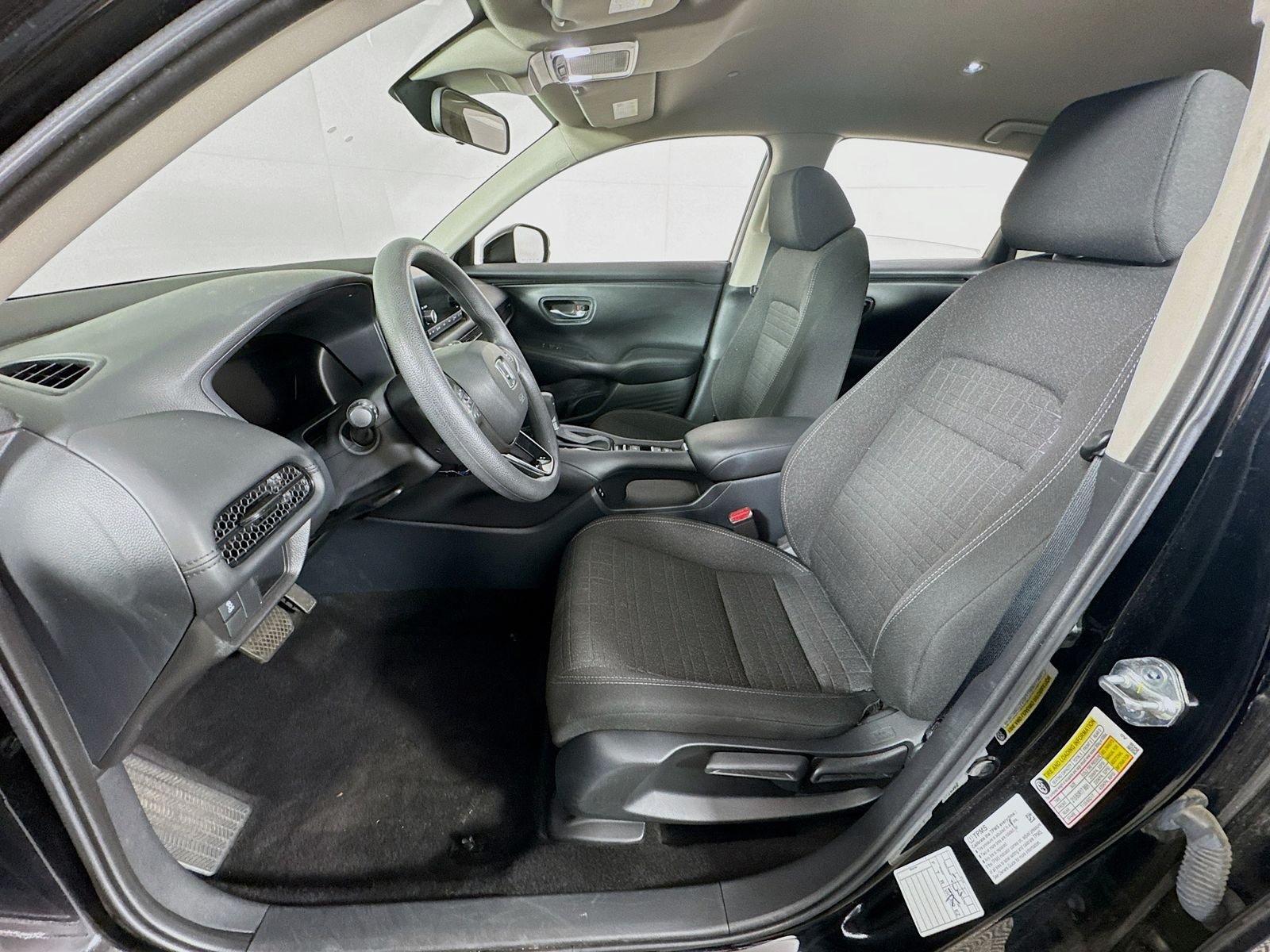 Used 2025 Crystal Black Pearl Honda LX image 11