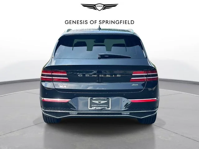 Used 2026 Black Genesis 2.5T image 7