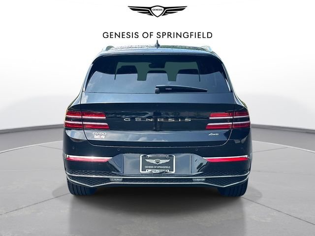 Used 2026 Black Genesis 2.5T image 7