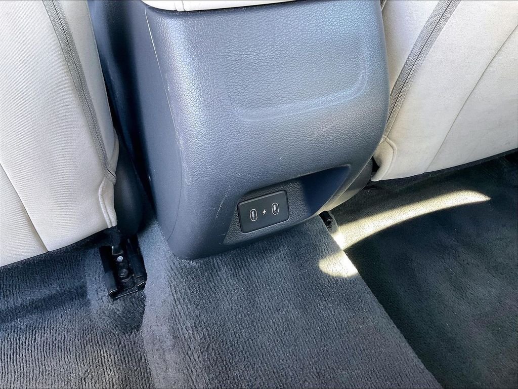 Used 2024 Carbon Blue Hyundai SEL image 25