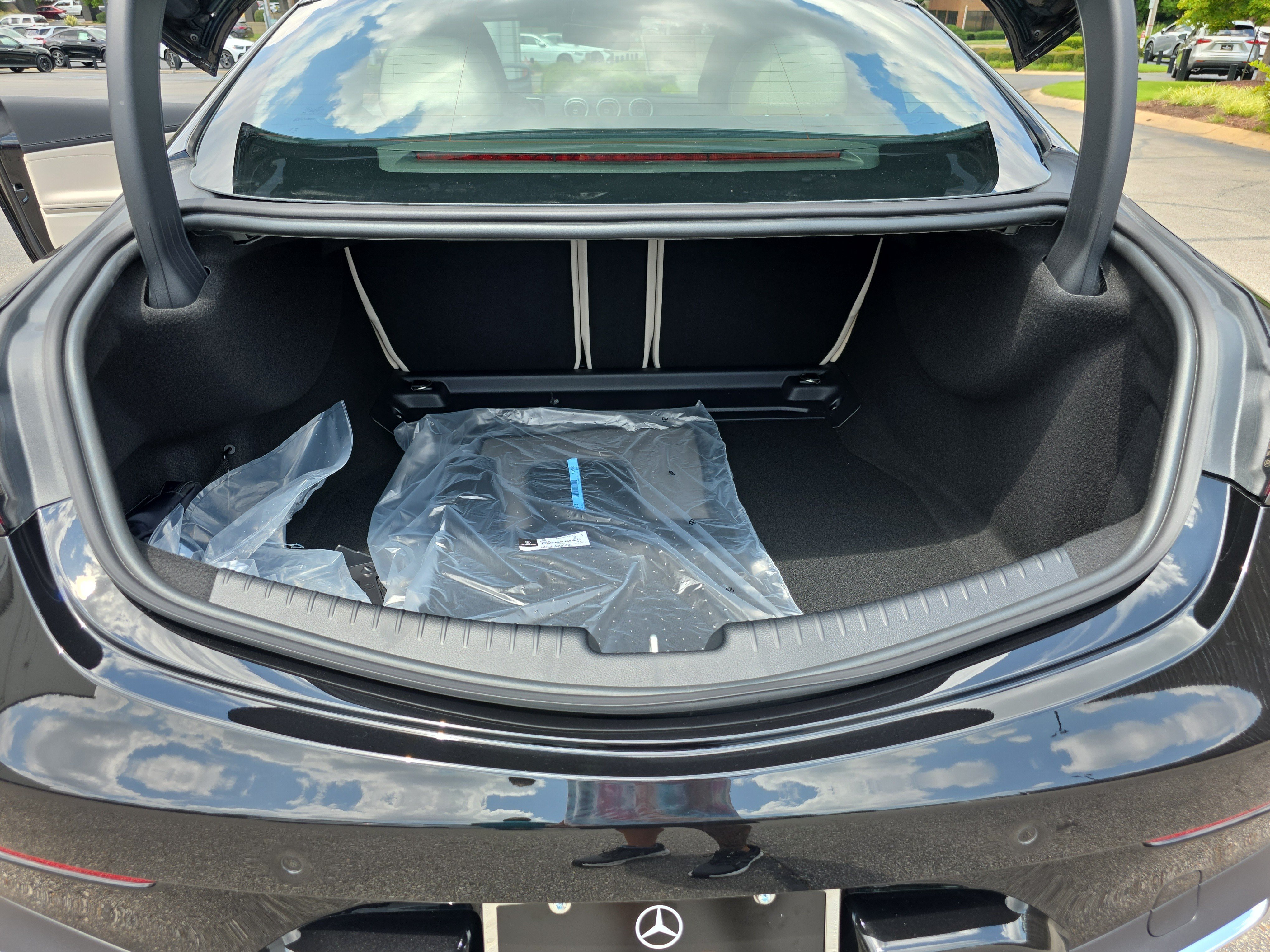 New 2026 Obsidian Black Metallic Mercedes-Benz CLE 450 image 42