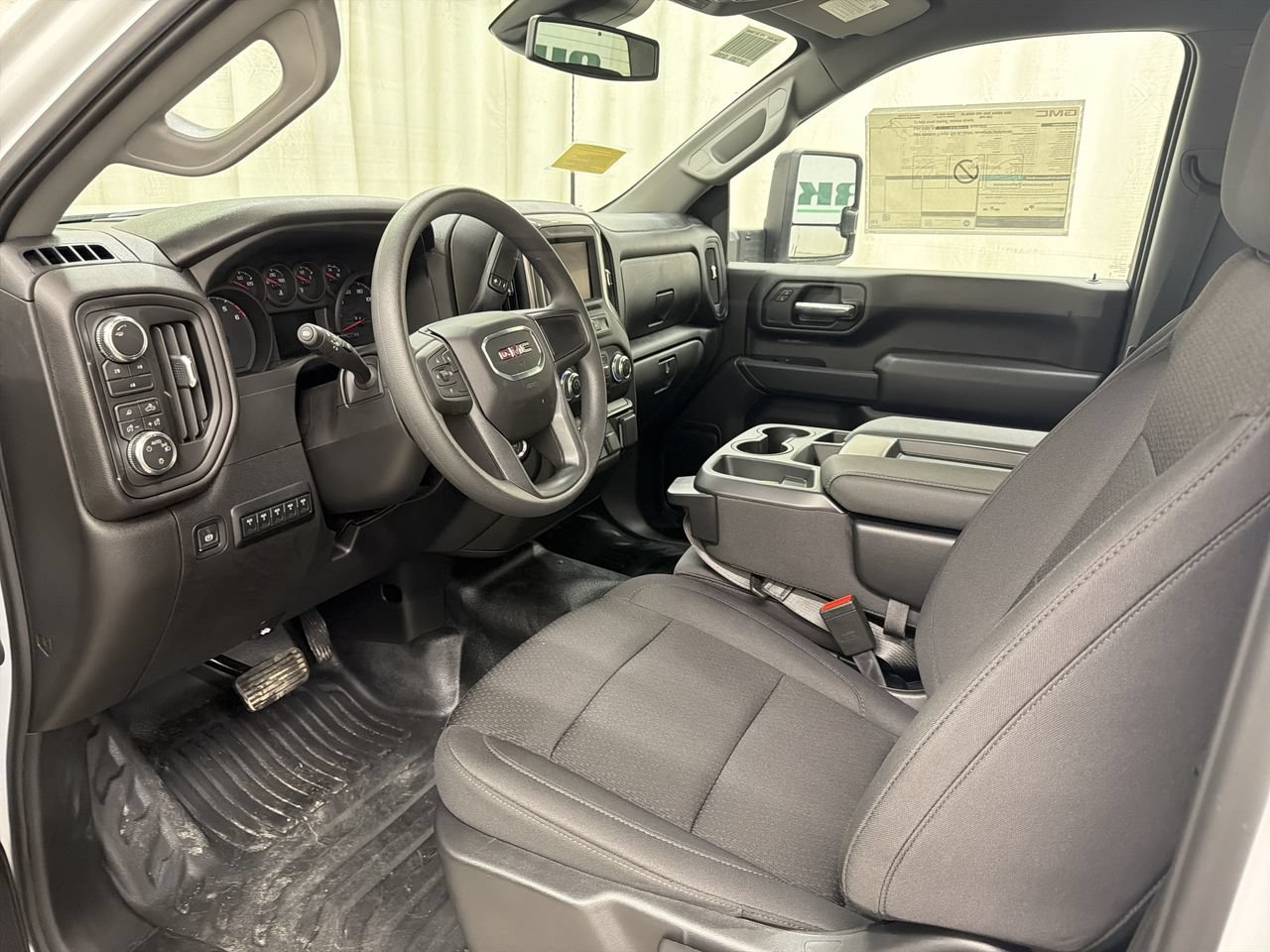 2026 GMC Sierra 2500HD Pro - Photo 13