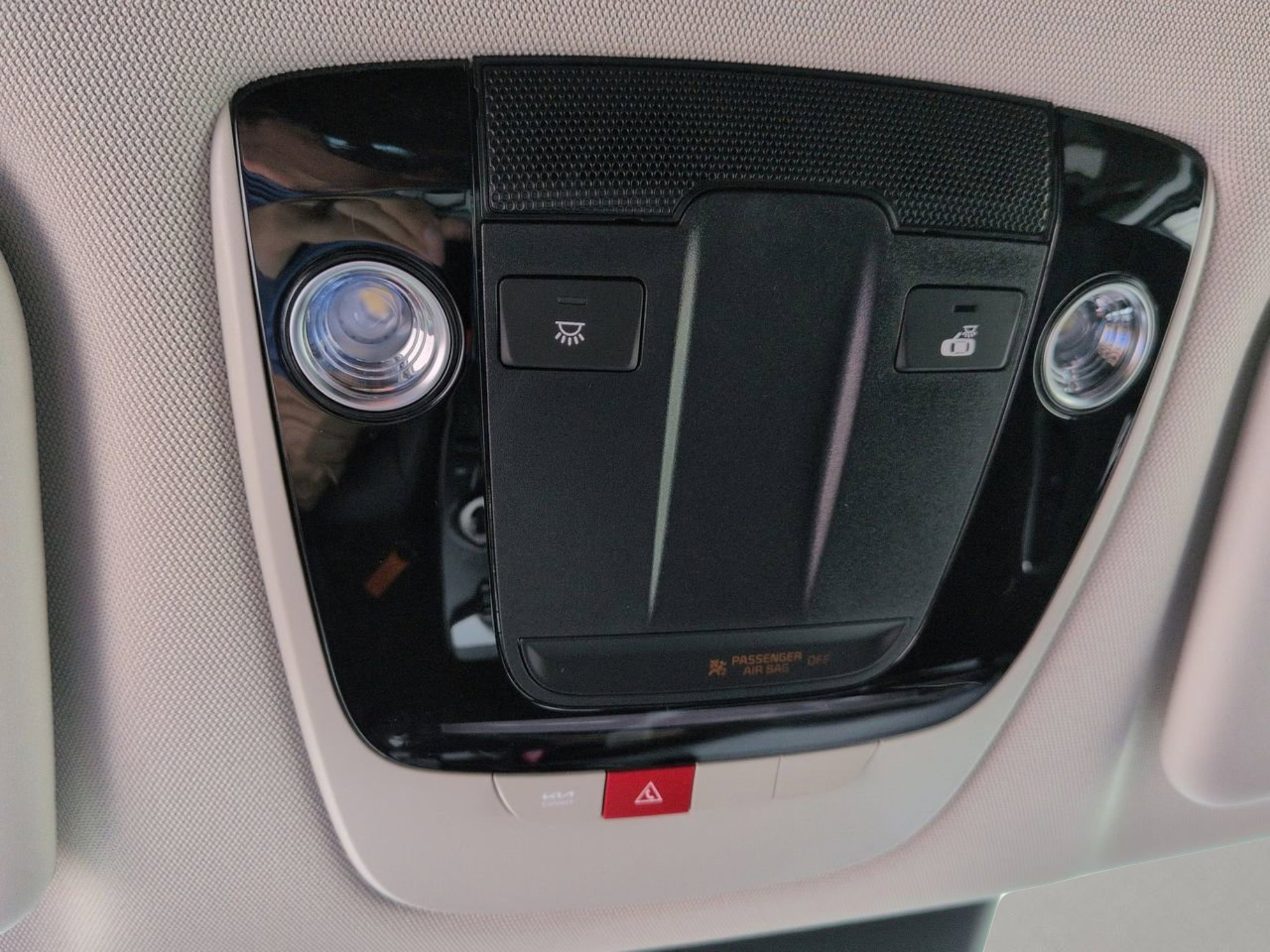 New 2026 Wolf Gray Kia Light Long Range image 16