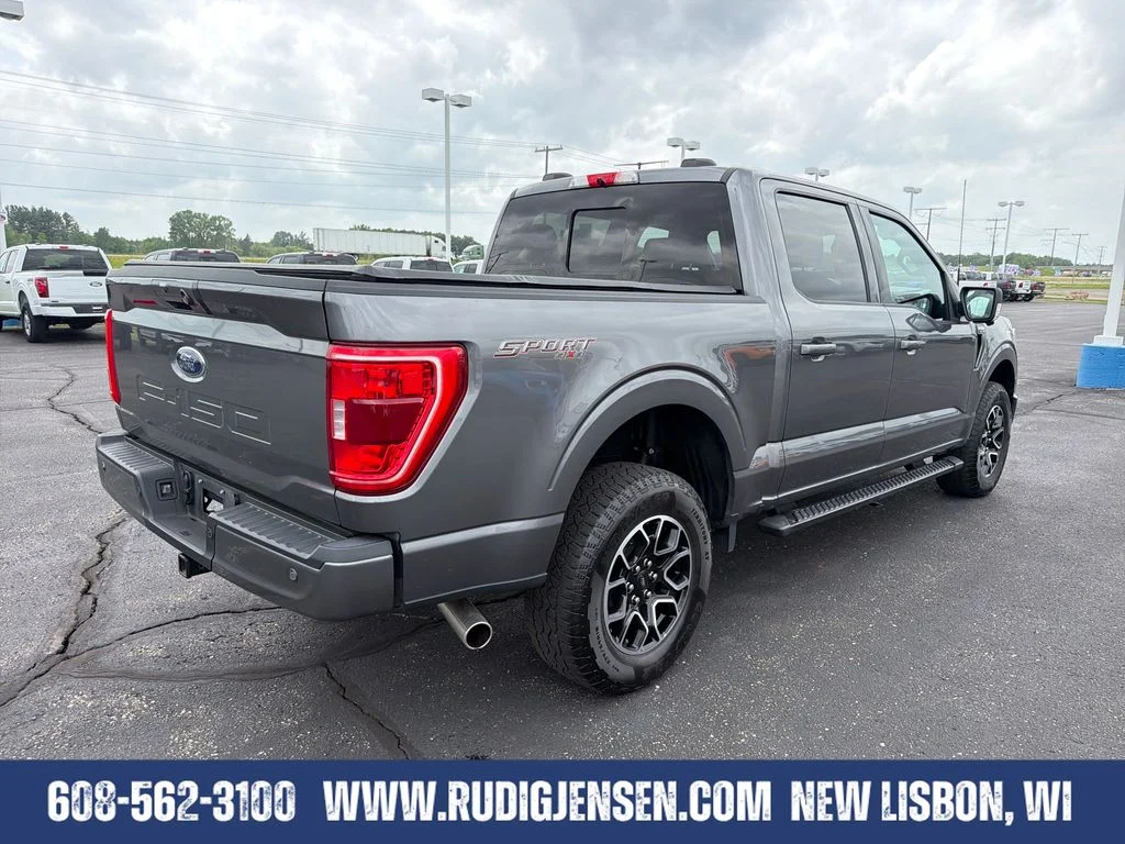 Used 2023 Gray Ford XLT image 5