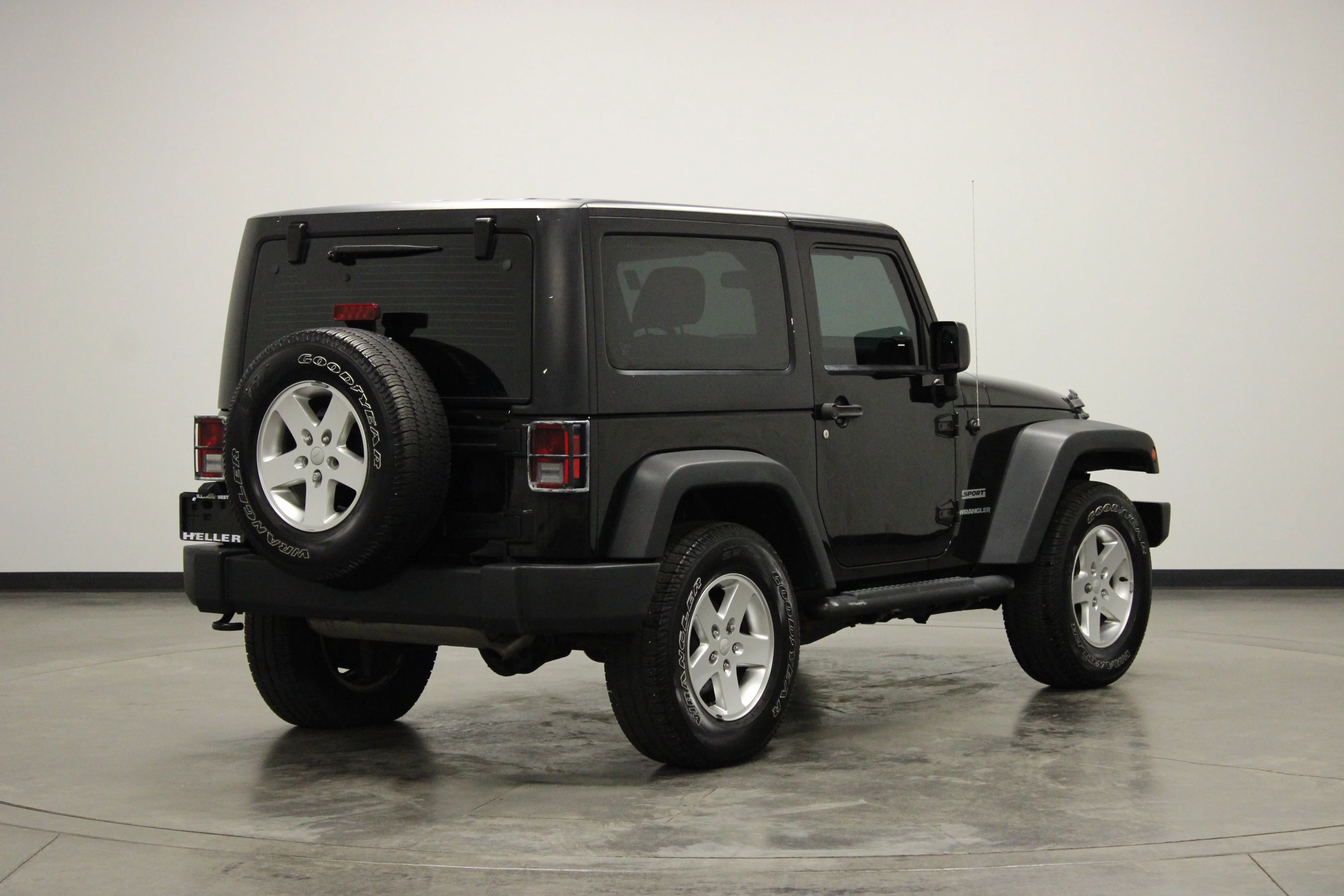 Used 2015 Black Clearcoat Jeep Sport image 8