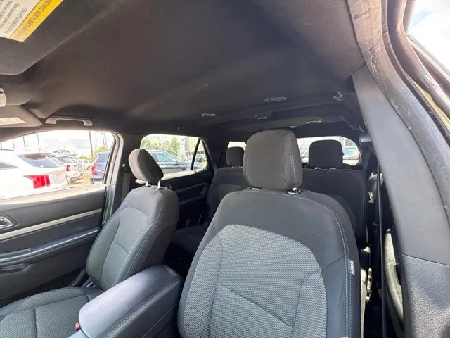 Used 2018 Silver Ford XLT image 16