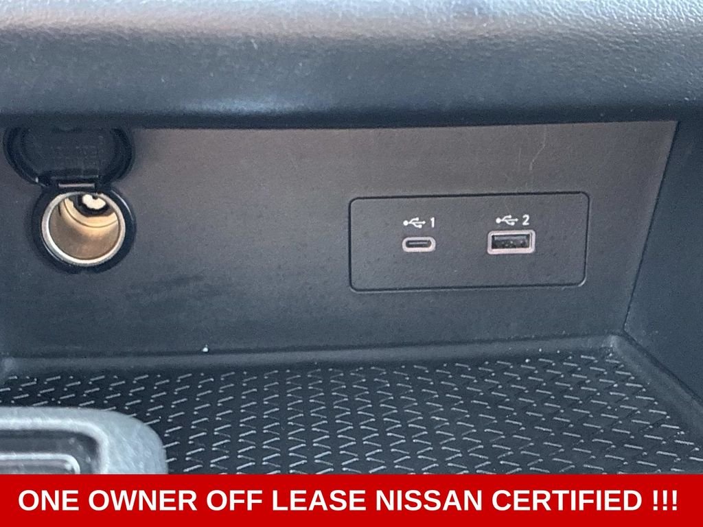 Used 2023 White Nissan SV image 33