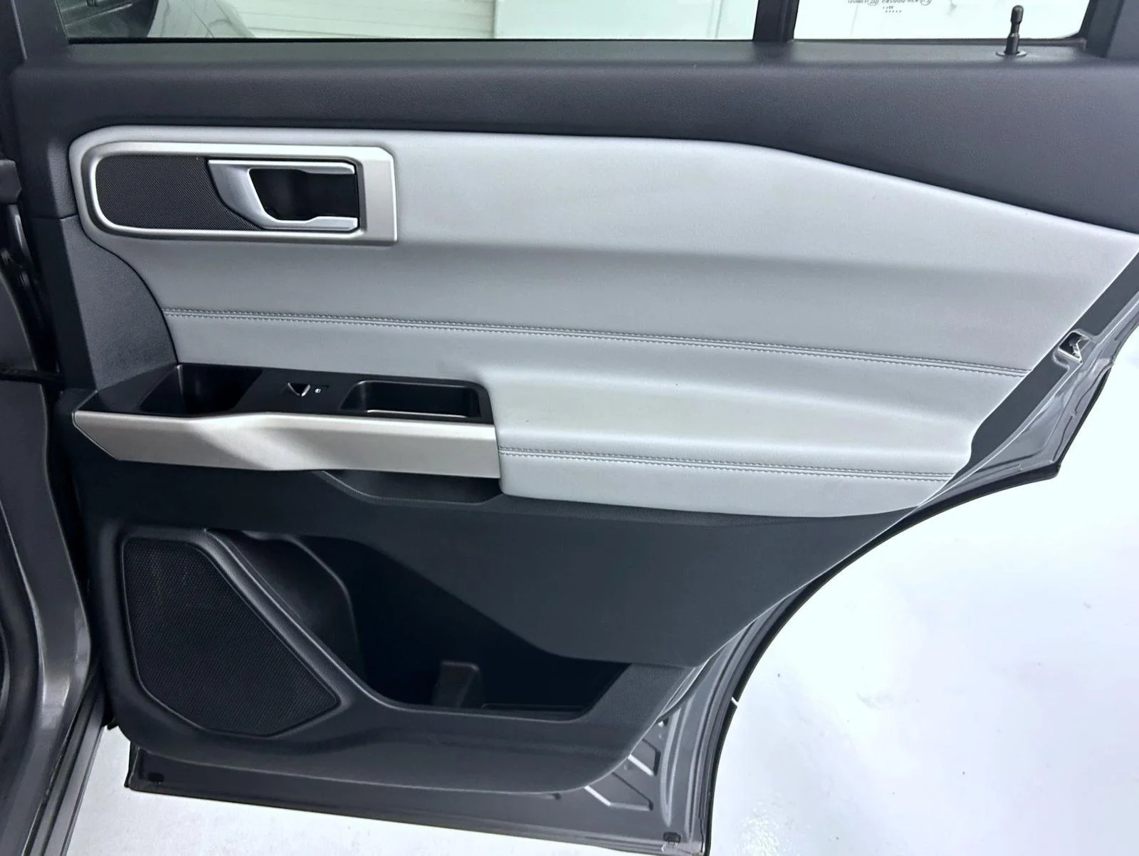 Used 2023 Gray Ford XLT image 17