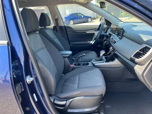 Used 2025 Dark Ocean Blue Kia LX image 9