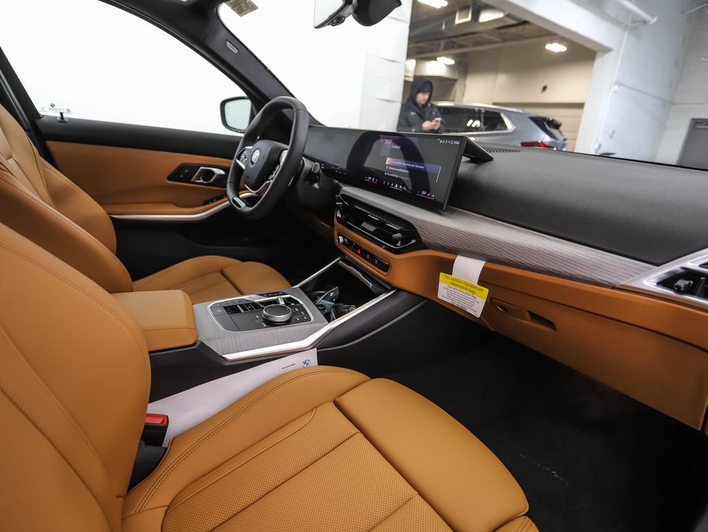 Used 2026 Black Sapphire Metallic BMW 330i xDrive image 30