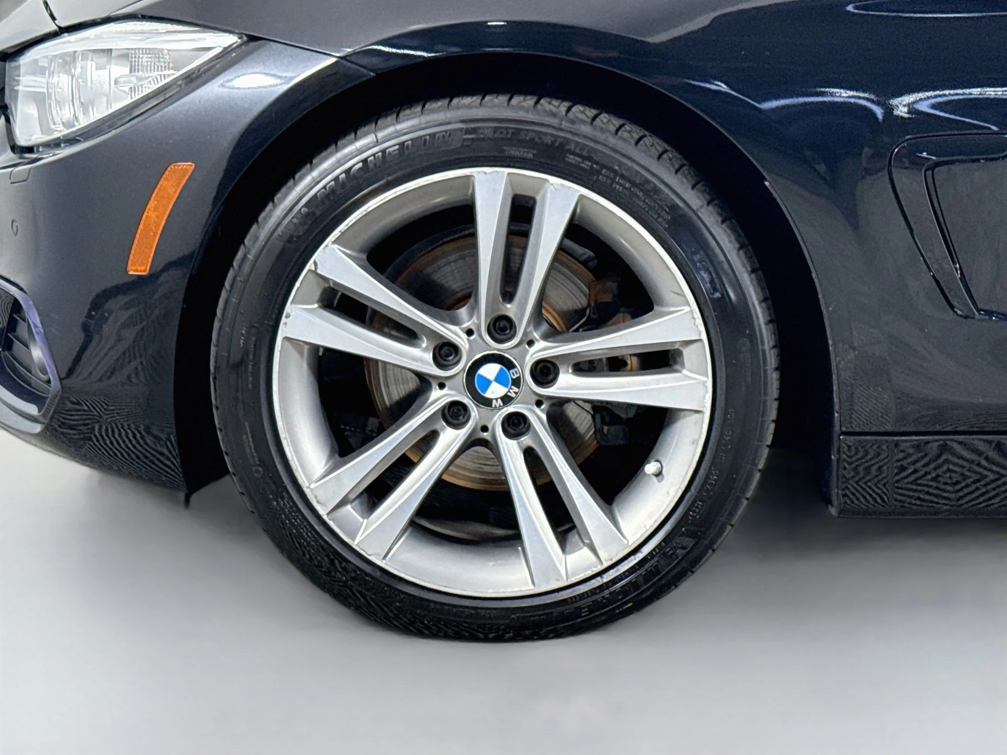 Used 2016 Black Sapphire Metallic BMW 428i xDrive image 32