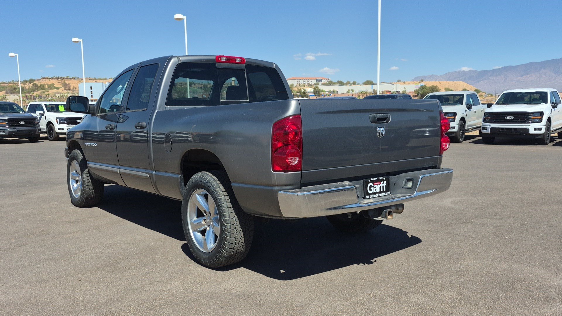 Used 2007 Mineral Gray Metallic Dodge SLT image 5