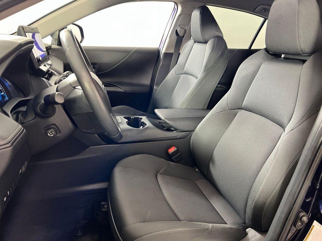 Used 2024 Blueprint Toyota LE image 6