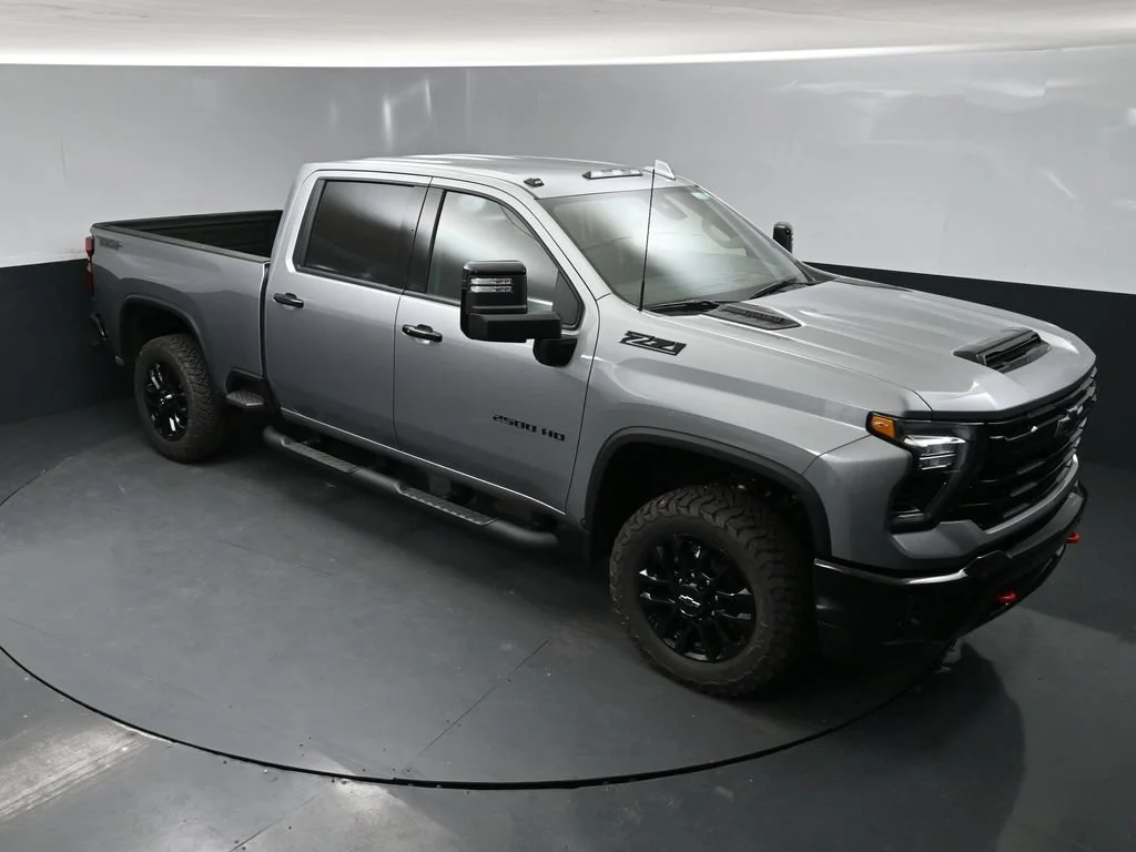 2026 Chevrolet Silverado 2500 HD LTZ - Photo 33
