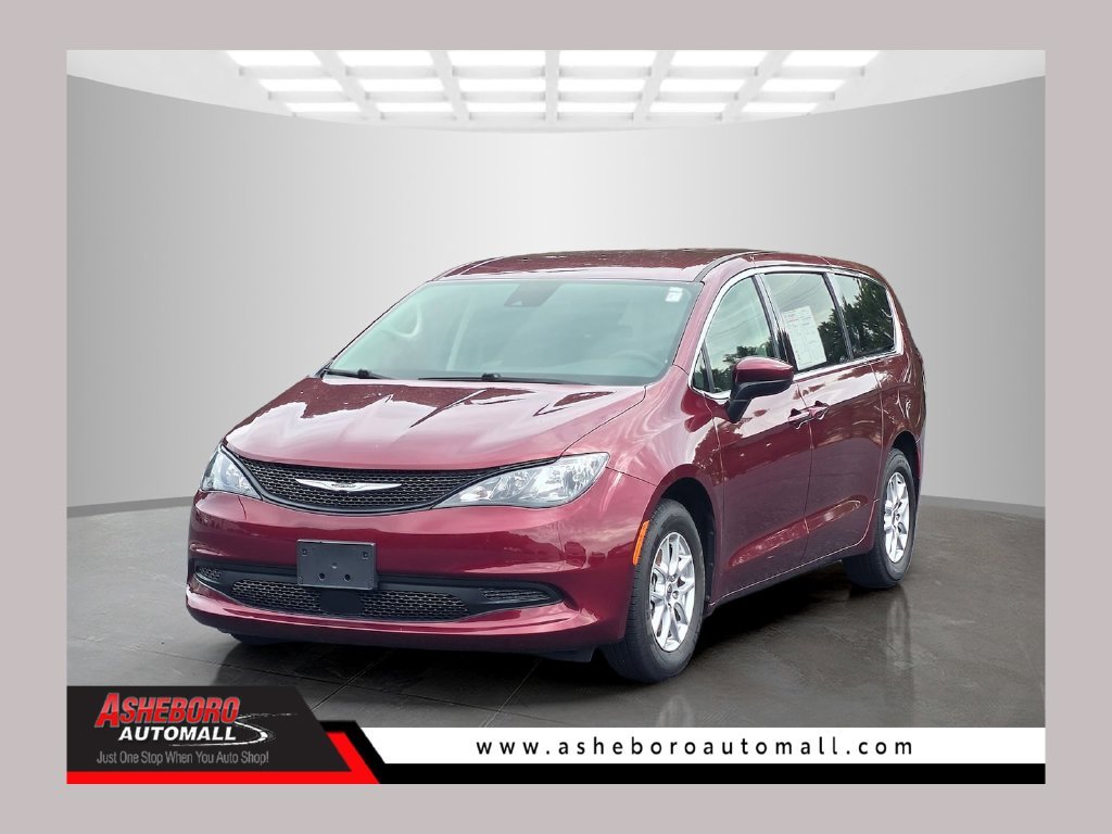 2023 Chrysler Voyager