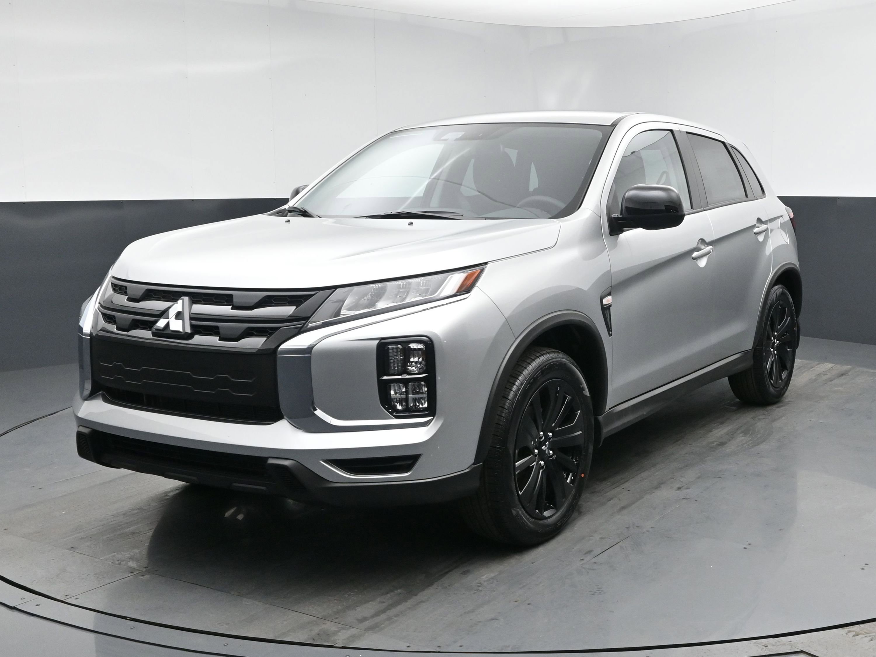 2026 Mitsubishi Outlander Sport's photo