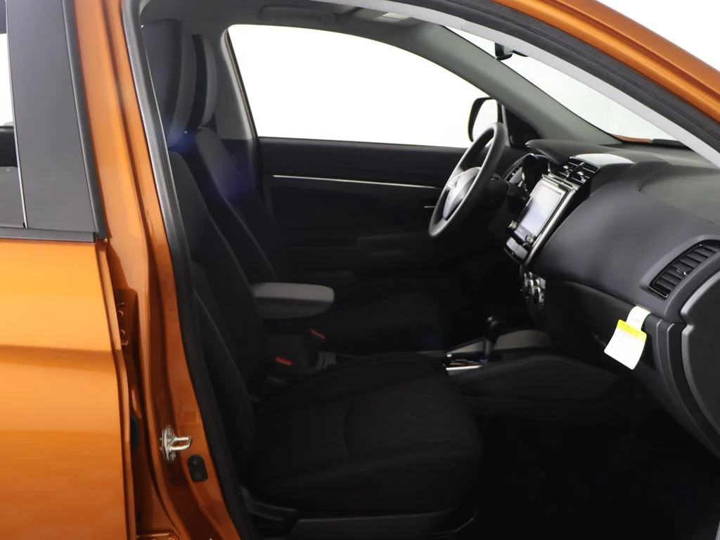 New 2026 Orange Mitsubishi 2.0 ES image 22