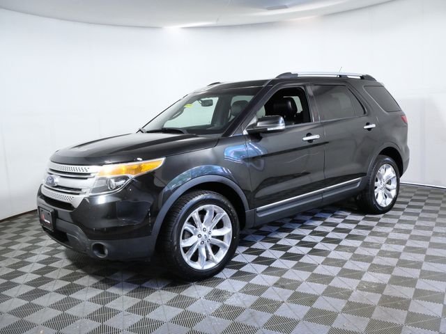 Used 2013 Black Ford XLT image 5