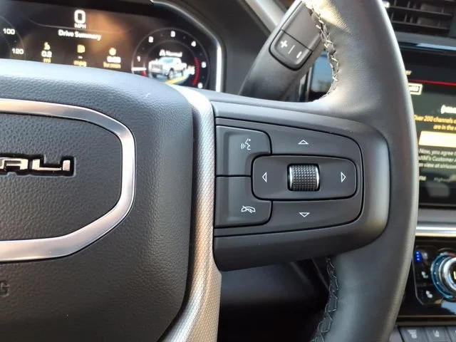 Used 2025 Onyx Black GMC Denali image 28