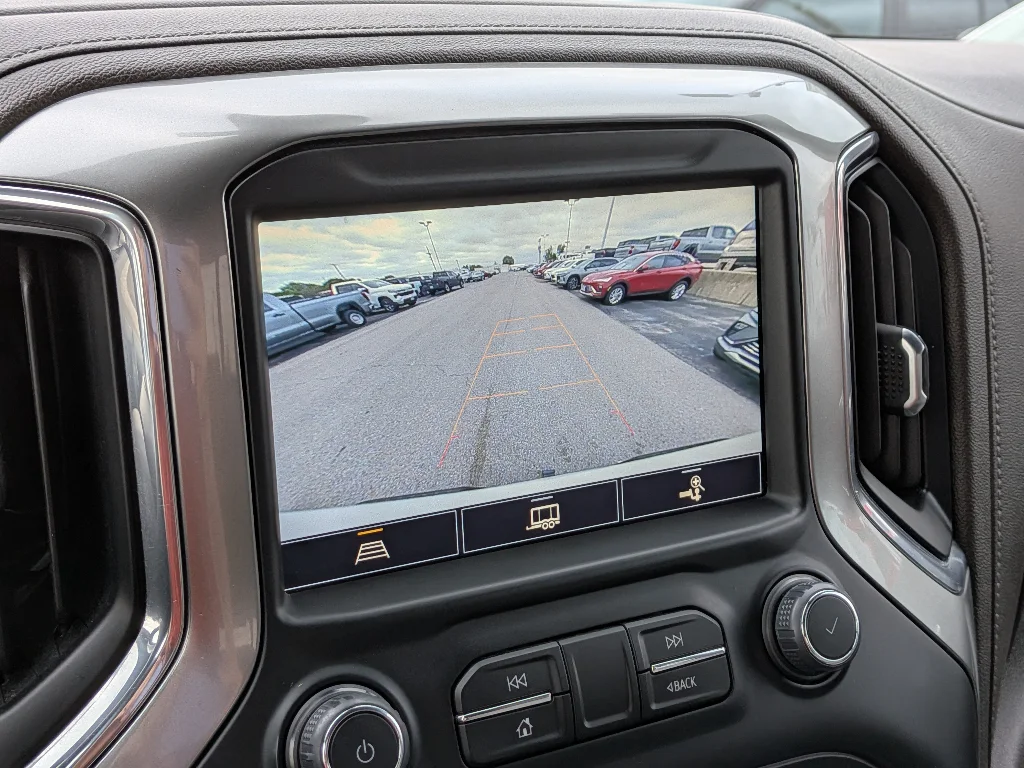 Used 2022 Summit White Chevrolet LTZ image 15