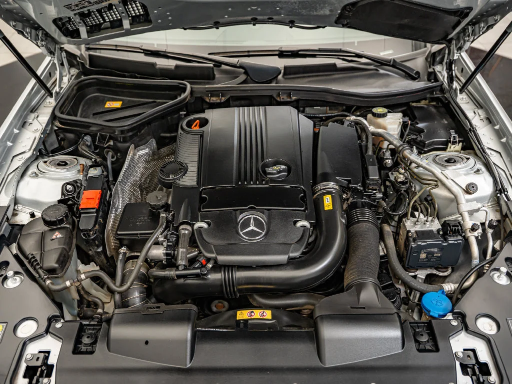 Used 2013 Silver Mercedes-Benz SLK 250 image 45