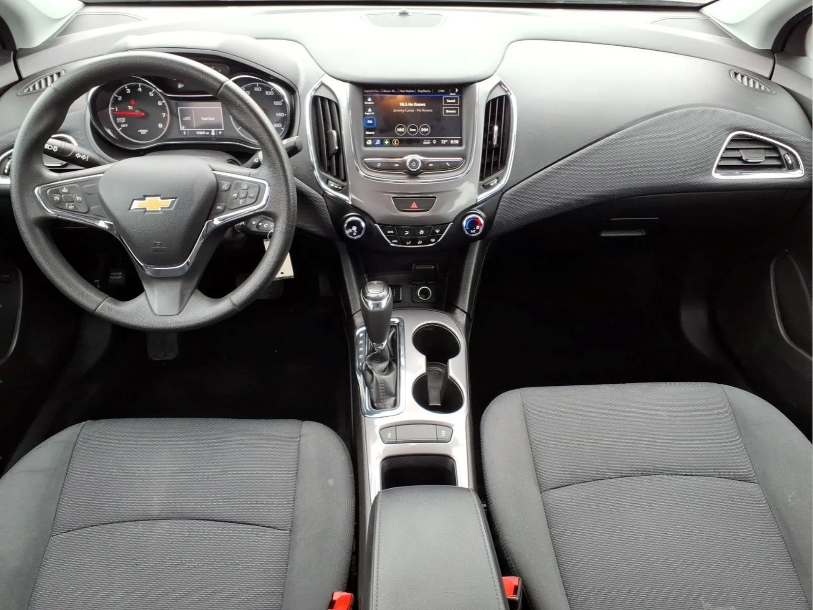 Used 2019 Gray Chevrolet LT image 12