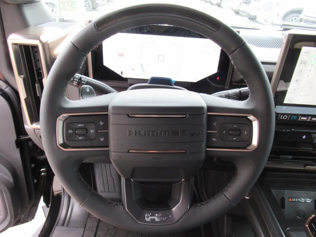 2025 GMC HUMMER EV 2X - Photo 16