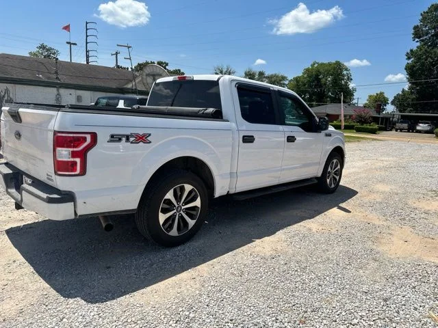 Used 2020 White Ford XL image 13