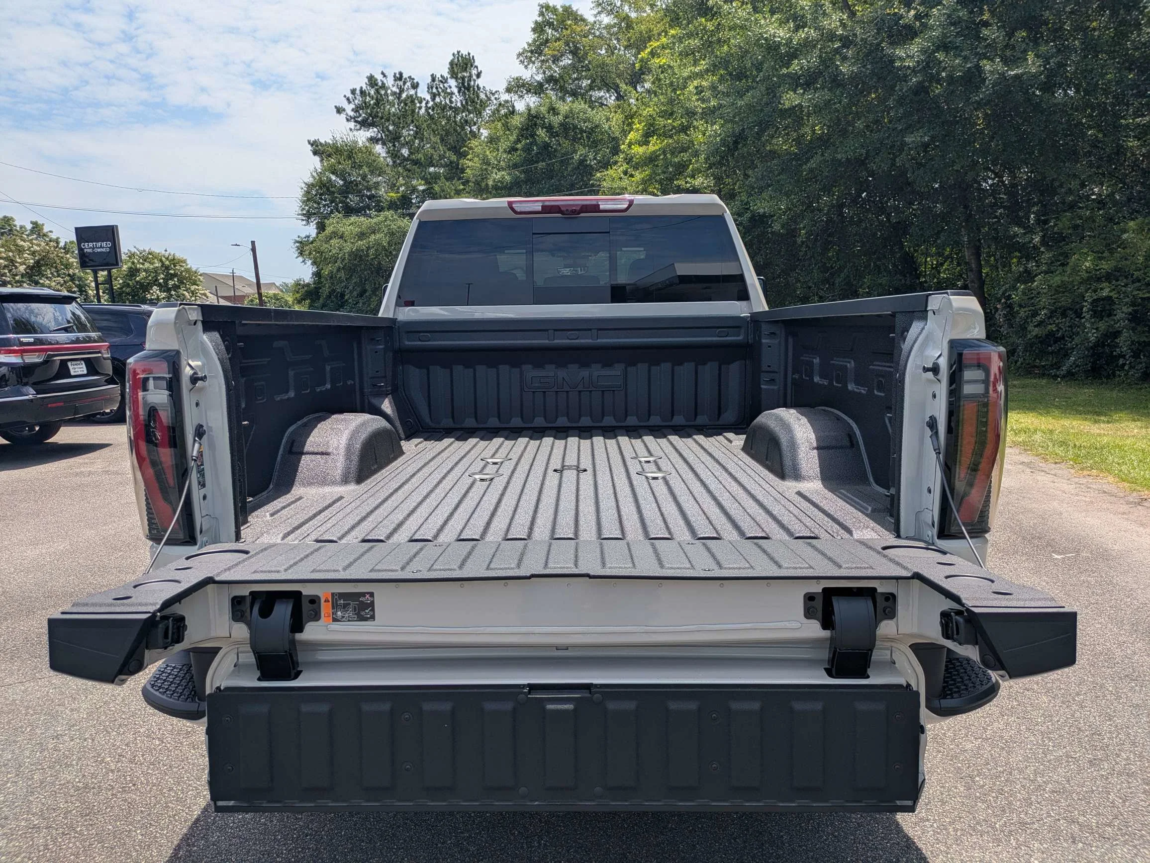2026 GMC Sierra 2500HD AT4 - Photo 12