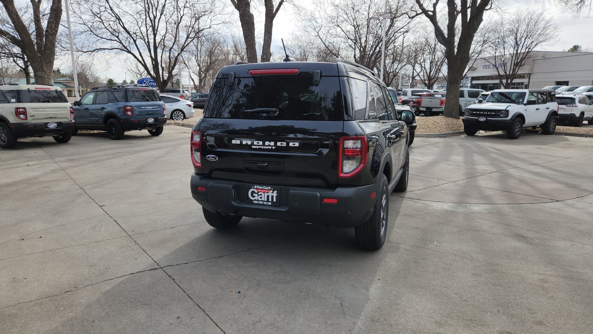 New 2025 Shadow Black Ford Big Bend image 12