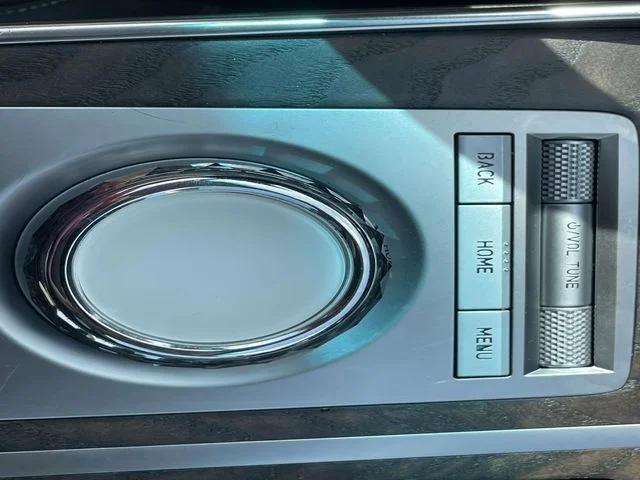 Used 2024 Silver Genesis 2.5T image 30