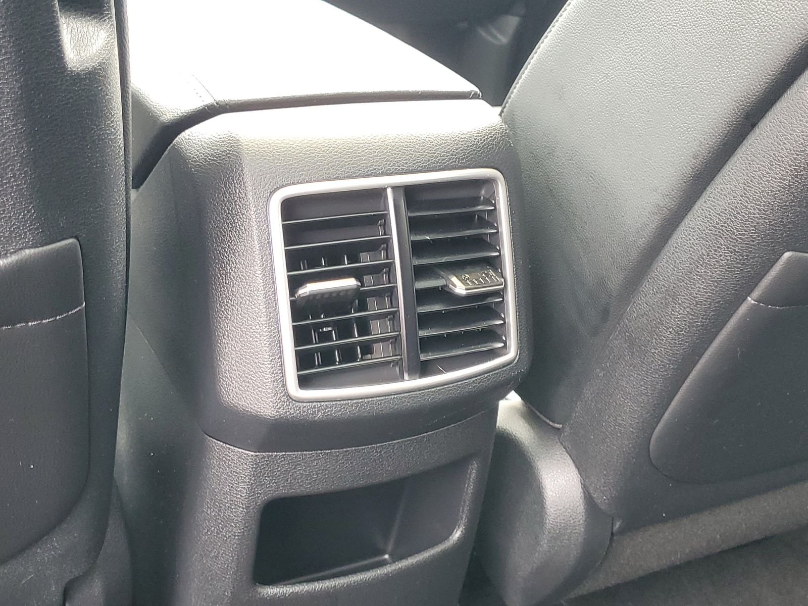 Used 2024 Blue Kia X-Line image 29