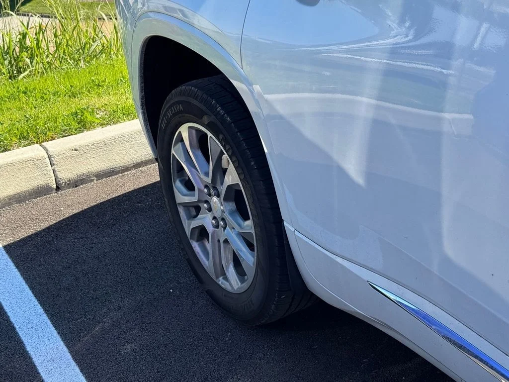Used 2018 Beige Chevrolet Premier image 12