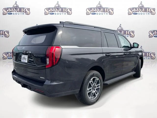 New 2026 Dark Matter Gray Metallic Ford Active image 3