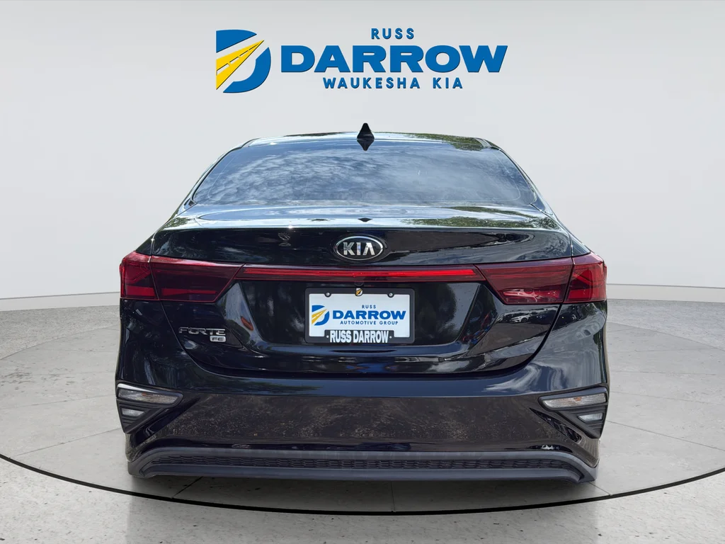Certified Used 2021 Black Kia FE image 4