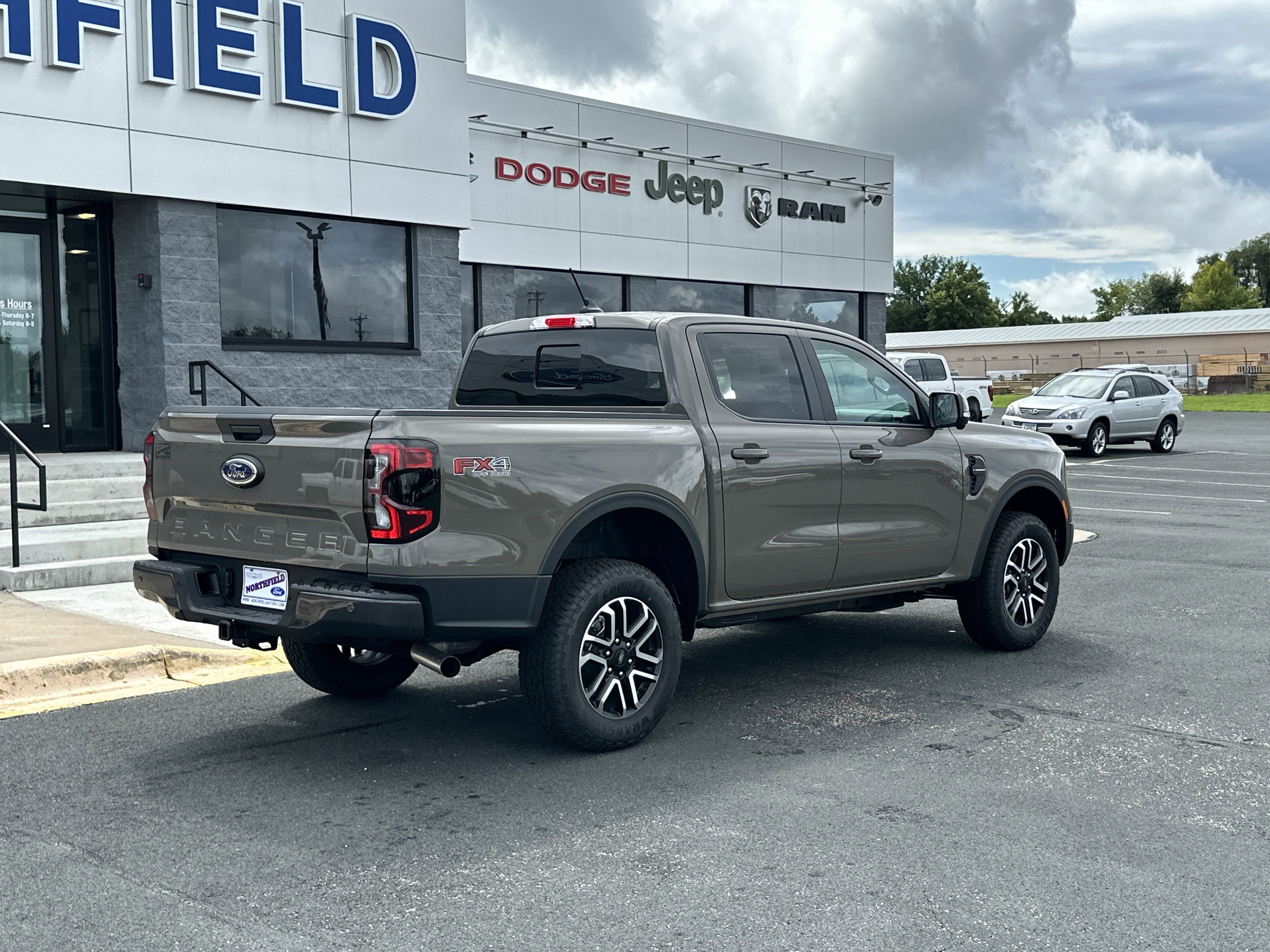 2025 Ford Ranger Lariat - Photo 6