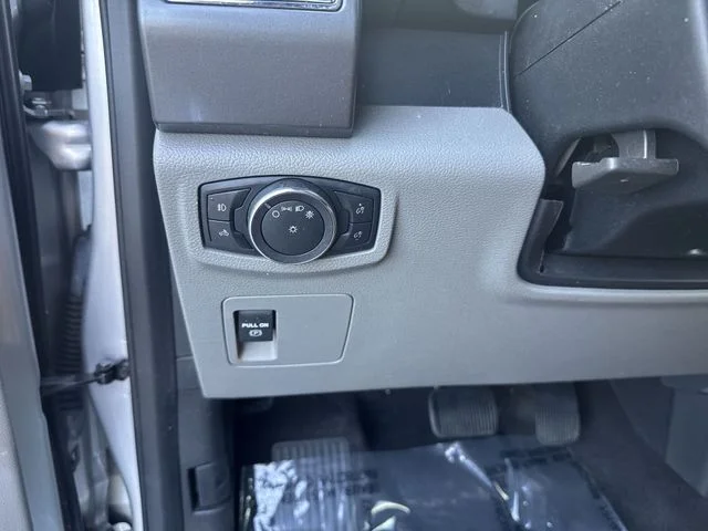 Used 2018 Silver Ford XLT image 25