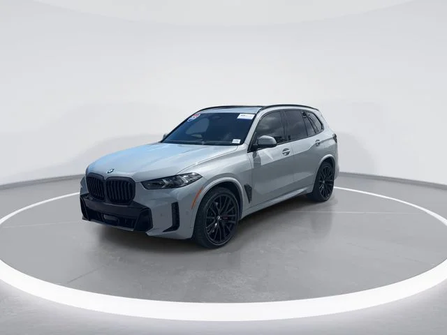 Used 2025 Gray BMW sDrive40i image 3