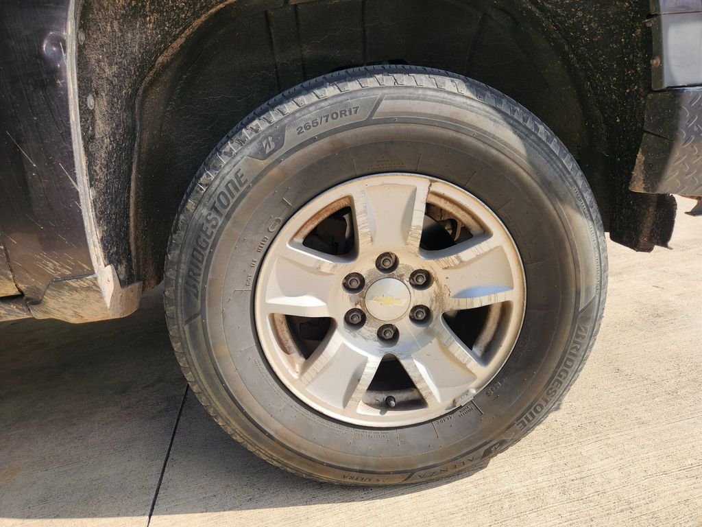 Used 2014 Tungsten Metallic Chevrolet Work Truck image 9
